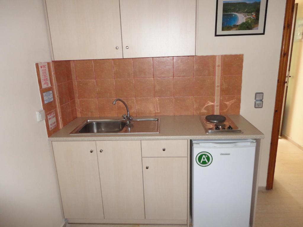 Oceania Hotel Карфас Номер фото